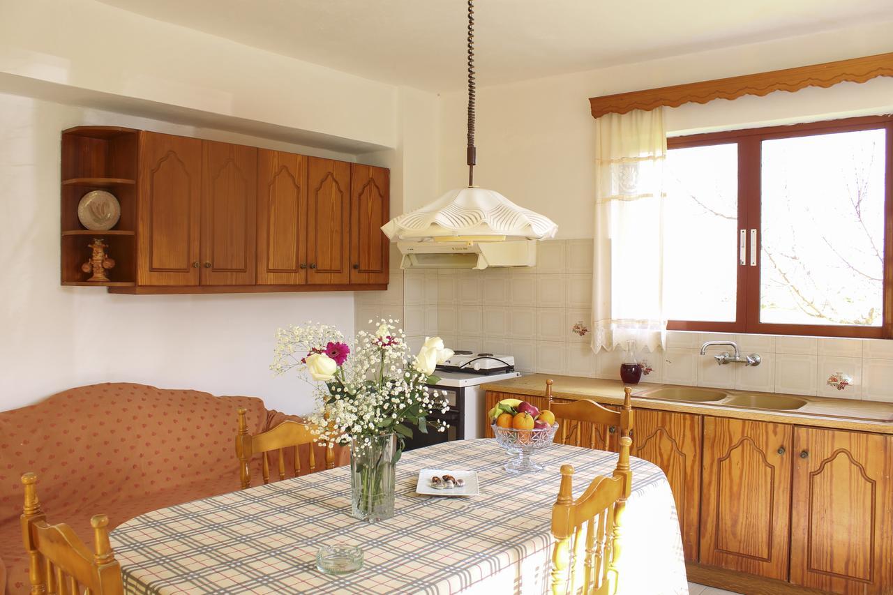 Pelagion Ii Sea Coral - Beachfront * Kypseli